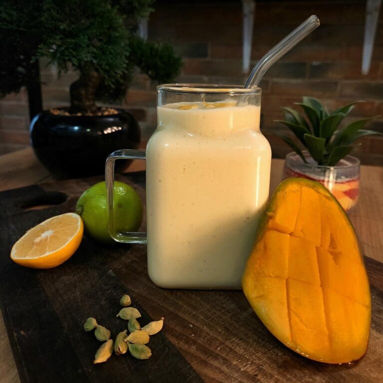 Mango Lassi napitak