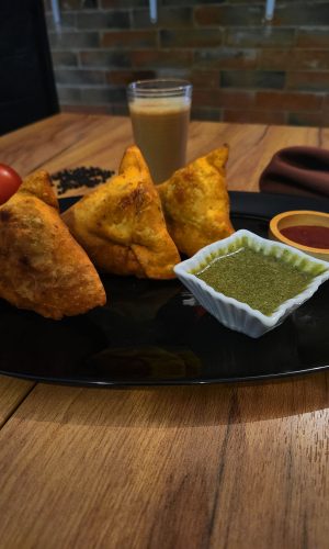 Jelo Samosa